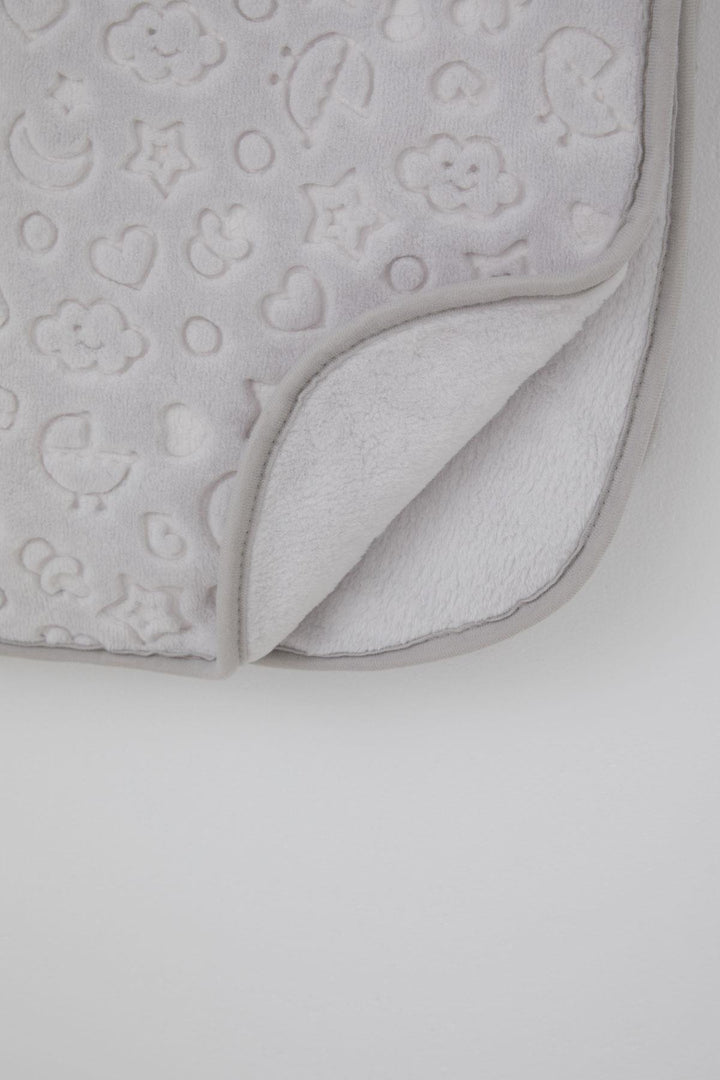 BRE Golden Golden Newborn Baby Blanket Embossed Embossed Pattern Standard, Light Grey - Huntsville