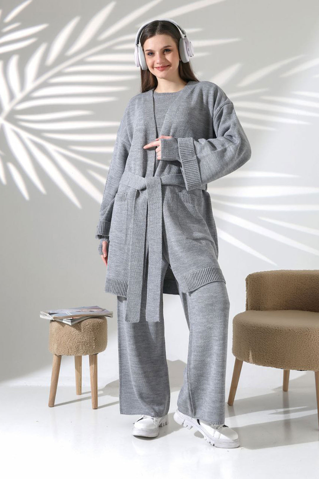 Gray Bicycle Collar Blouse, Cardigan, and Pants 3 Piece Knitwear Set BCES-252041 - Braunschweig