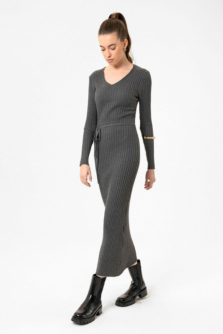 ANT Antioch Gray Women's Ribbed Midi Knit Dress - Channelview