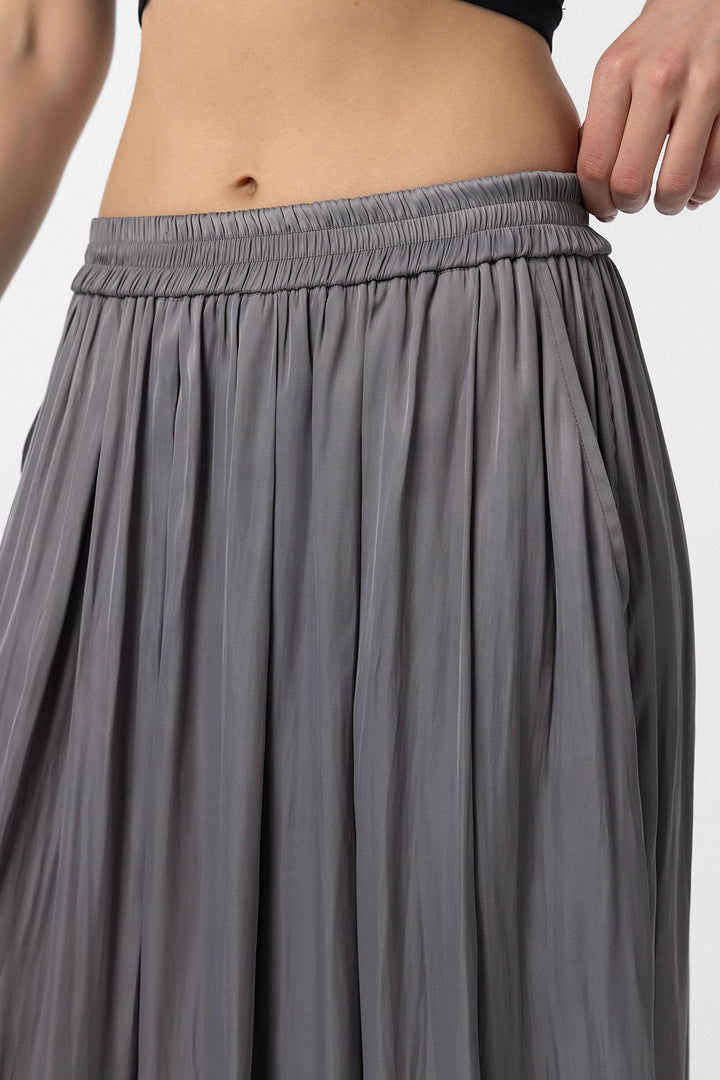 ANT Antioch Gri Uzun Dökümlü Pilili Kadın Etek - Sayreville