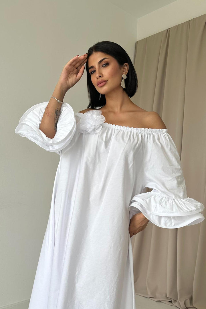 ELS Rose Accessorized Madonna Dress - White - Aranjuez