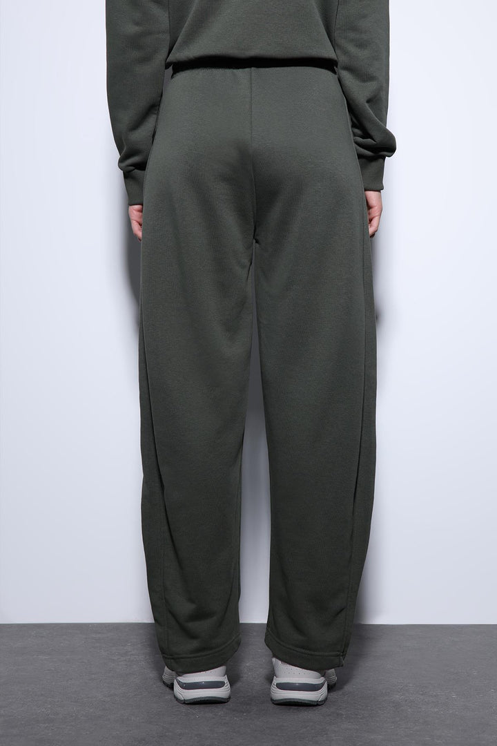 ANT Antioch Haki Basic Straight Leg Women's Sweatpants - Naples