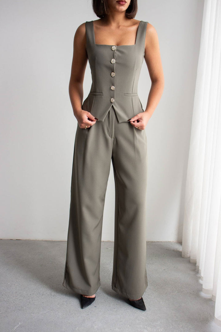Haki Brit Detaylı Kare Yaka Crep Bluz Ve Pantolon Alt Üst Takım BCHN-2626844 - Rock Island