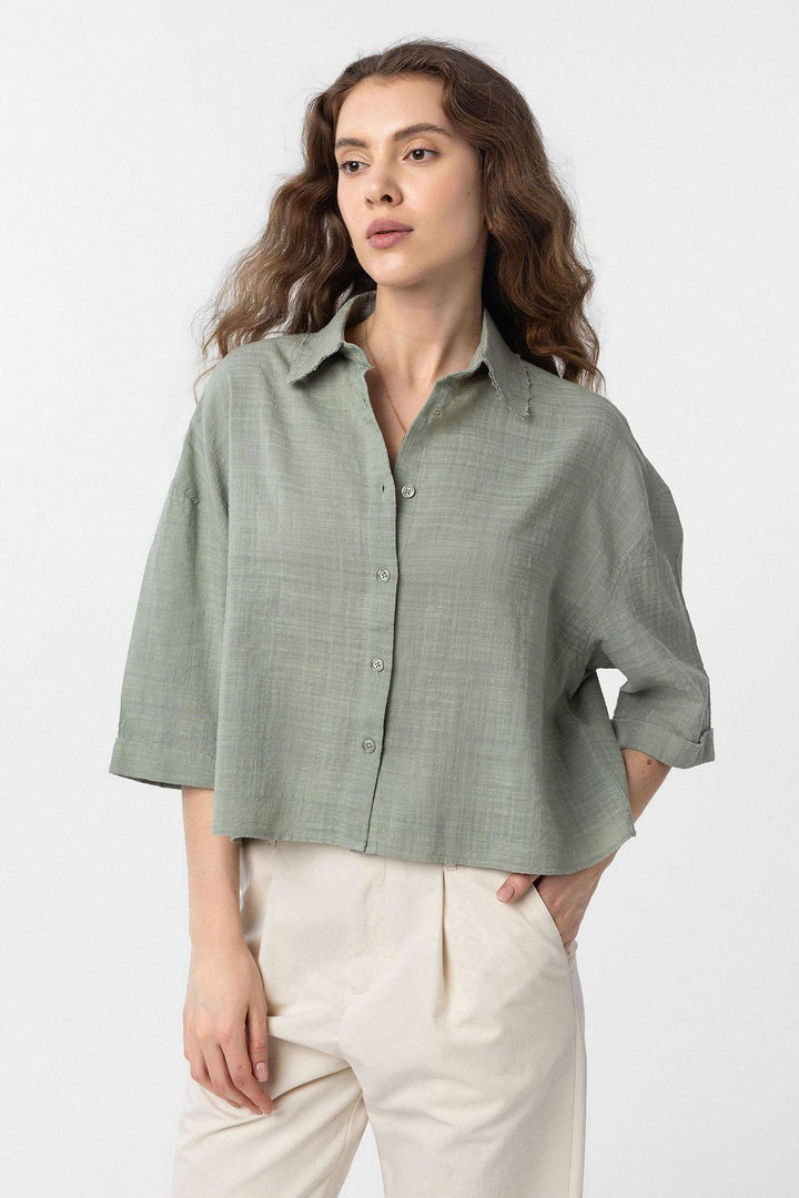 ANT Antioch Haki Crop Textured Women's Shirt - Caserta