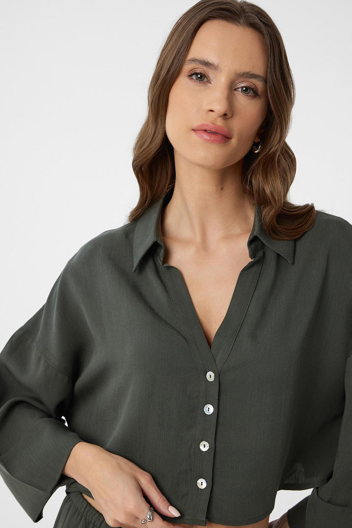 ANT Antioch Haki Crop Women's Shirt - Merksem