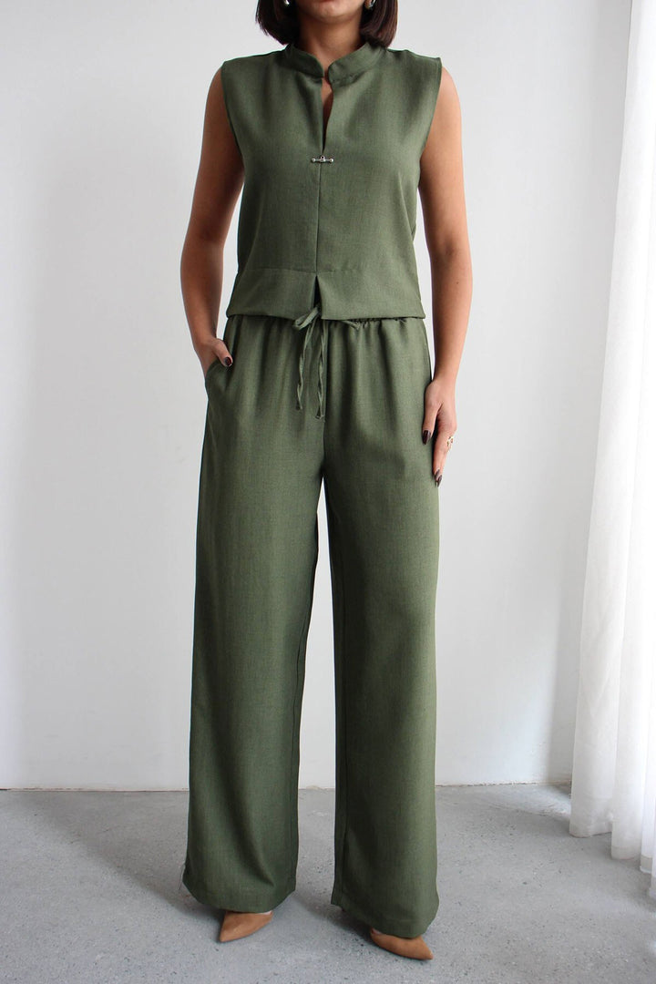 Haki Hakim Yaka Bluz Ve Beli Lastikli Dokuma Pantolon Alt Üst Takım BCHN-2626821 - Falkirk