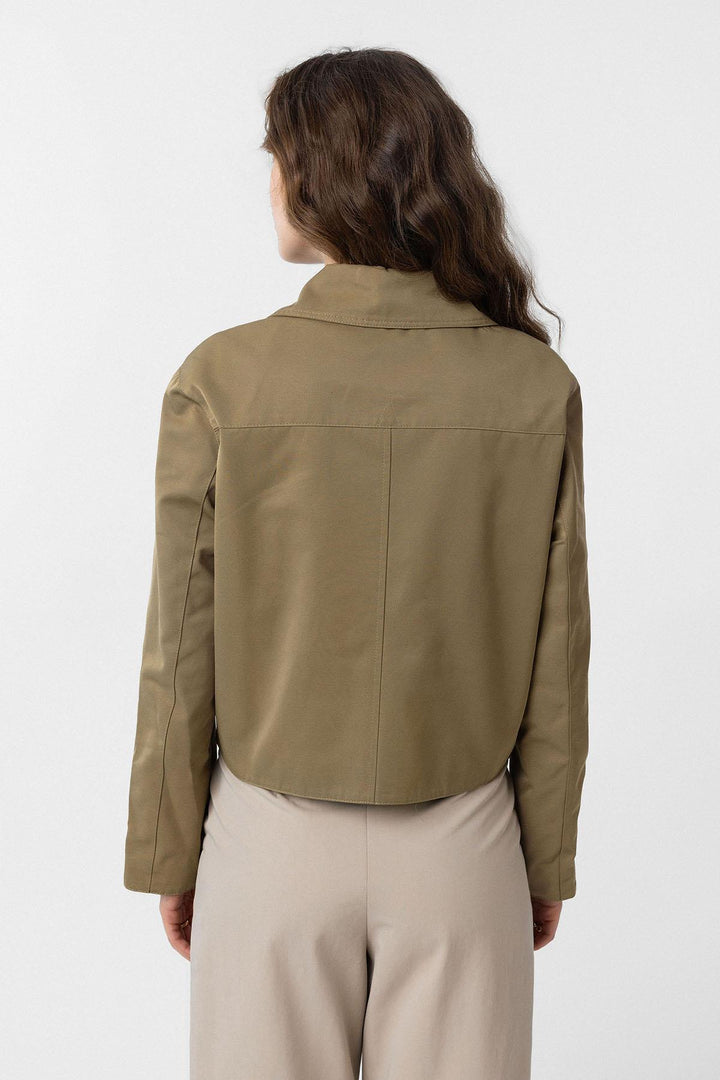 ANT Antioch Haki Woman Seasonal Thin Short Jacket - Manhattan Beach