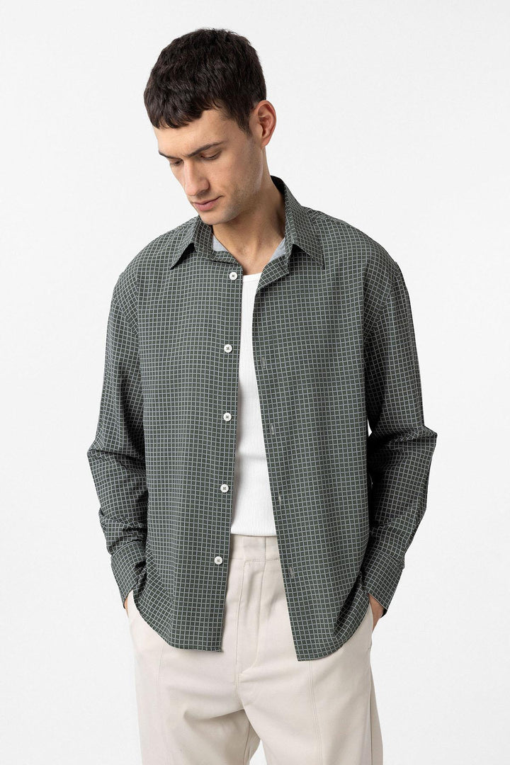 ANT Antioch V-neck Comfort Fit Men's Shirt - Plauen