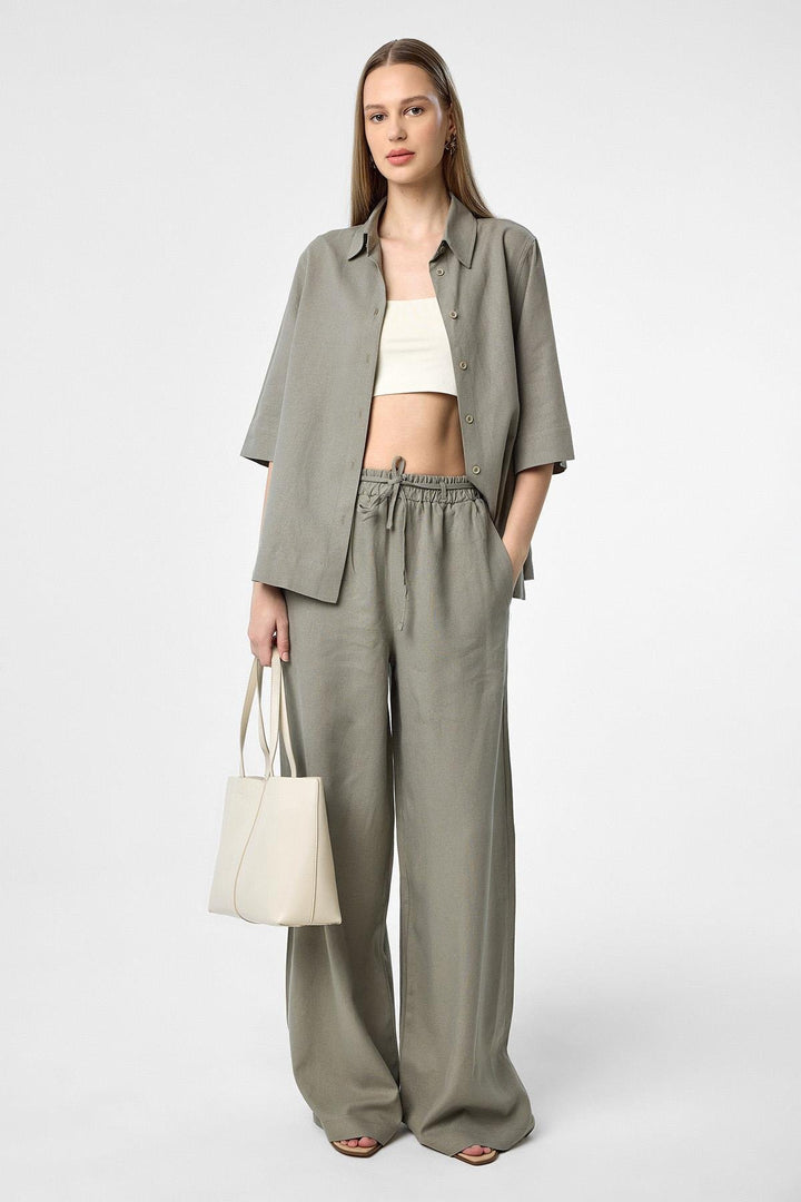ANT Antioch Haki Linen Blend Women's Pants - Lethbridge