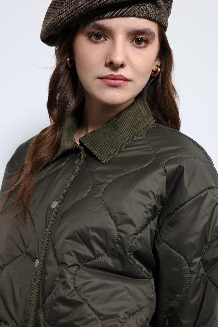 ANT Antioch Haki Kontrast Yaka Desenli Mont - Slavuta