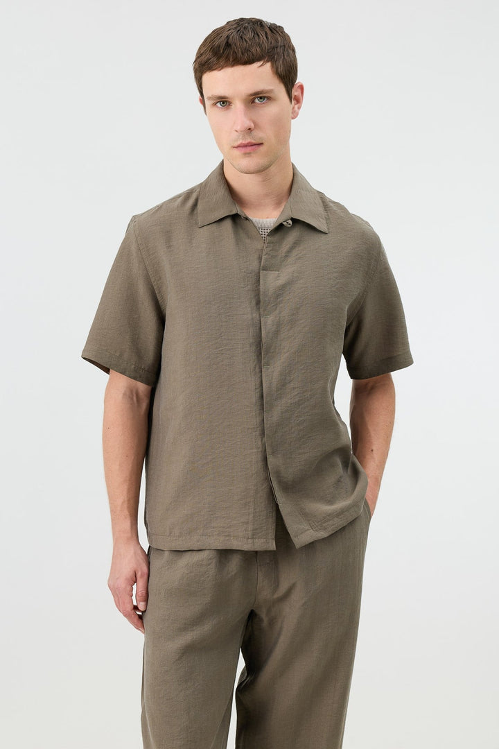 ANT Men's Shirt with Lyocell Blend and Hidden Buttons - Anderlecht