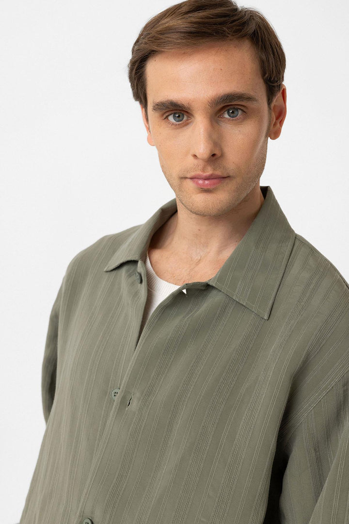 ANT Antioch Haki Oversize Textured Men's Shirt - Panevėžys