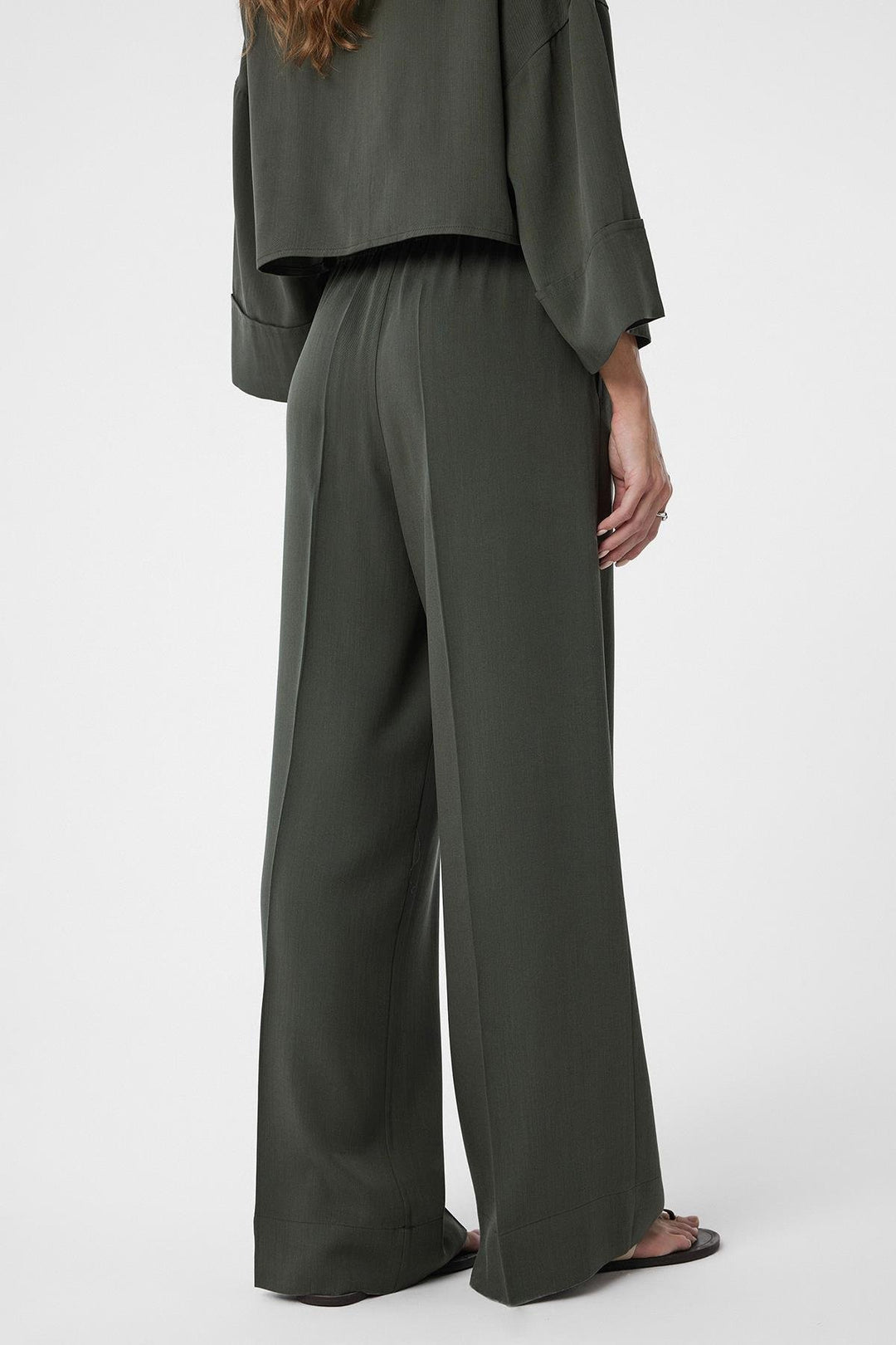 ANT Antioch Haki Relaxed Women's Pants - Coburg