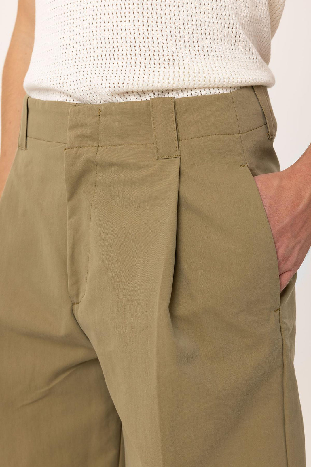 ANT Antioch High-Waisted Belted Relaxed Bermuda Men's Shorts - Moline