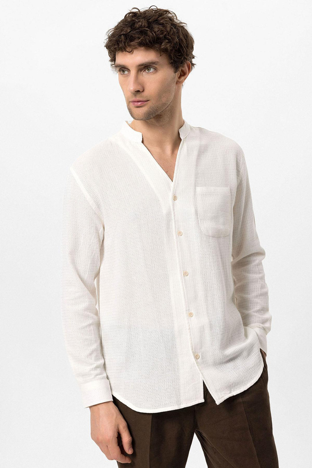 ANT Judge Collar Knitted Textured Men's Shirt - Bassano del Grappa