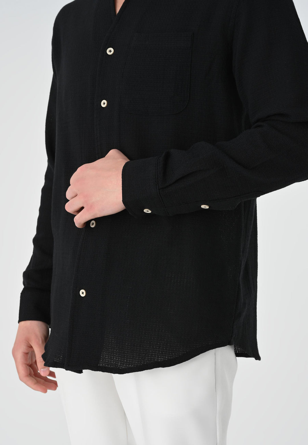 ANT Judge Collar Knitted Textured Men's Shirt - San Felíu de Llobregat