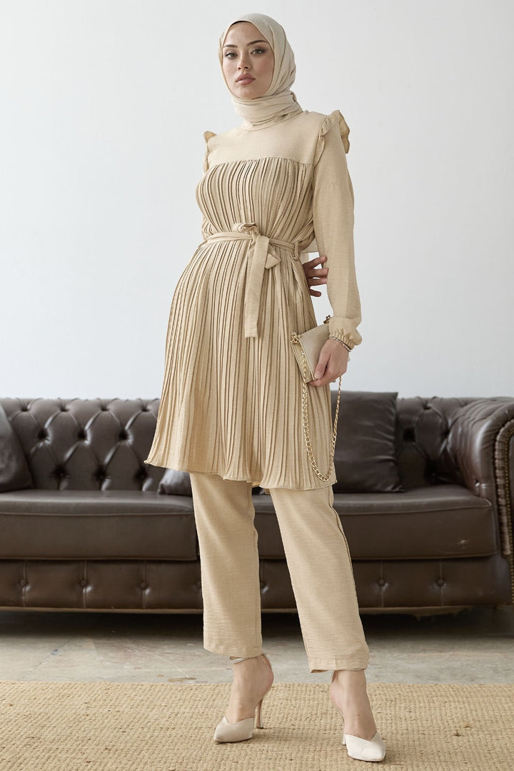 MDS Women Front Pleated Ruffle Detail Set - Beige - Guarda