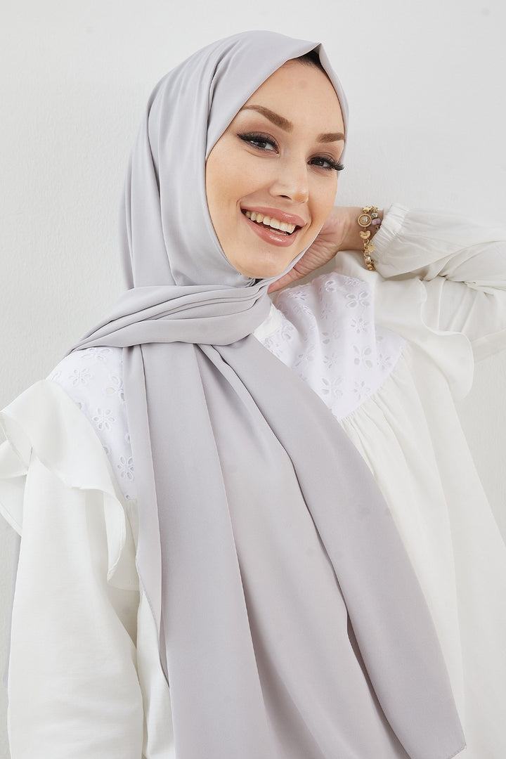 MDS Women Medina Silk Shawl - Gray - Câmara de Lobos