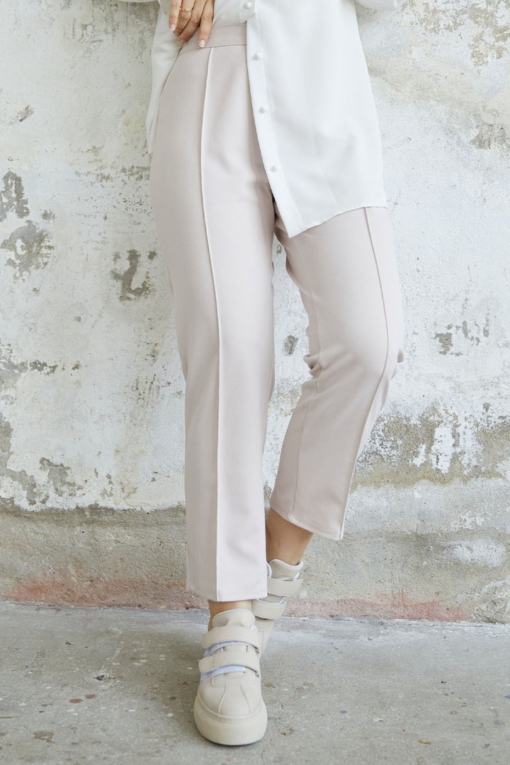 MDS Women Waist Zippered Chino Pants - Stone - La Rinconada