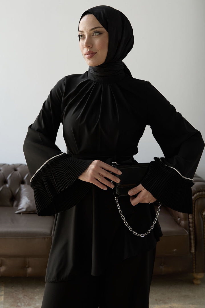 MDS Women Armhole Padded Belted Two Piece Set - Black - Miami Gardens