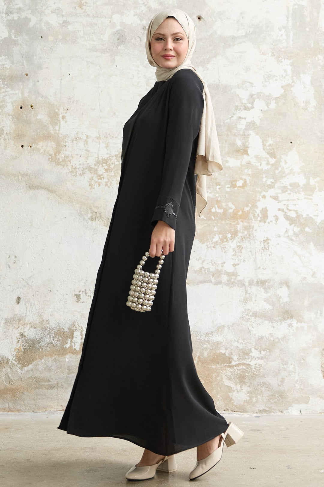 MDS Women Baklava detail Stone Black Abaya - Edinburgh