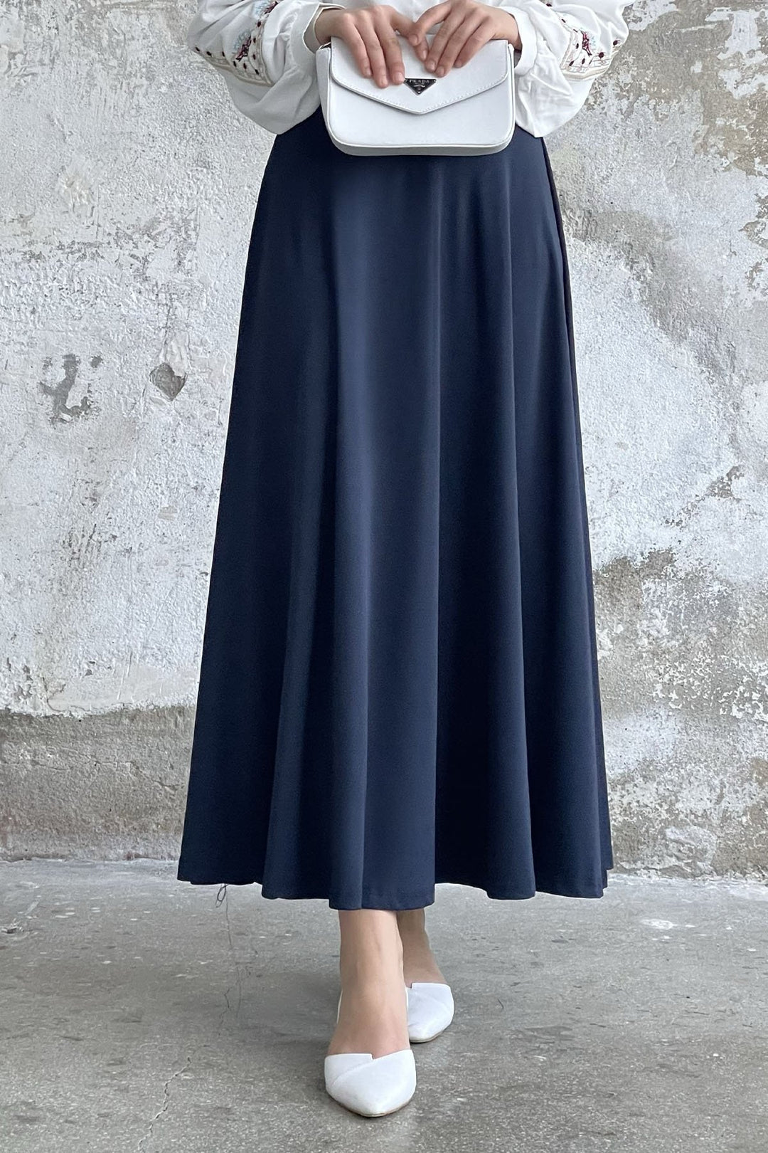 MDS Women Elastic Waist Scuba Skirt - Navy - Riverton