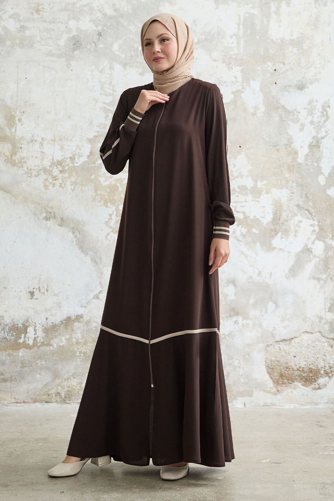 MDS Women Hazel Striped Patterned Ribbed Bitter Coffee Abaya - Quinte West
