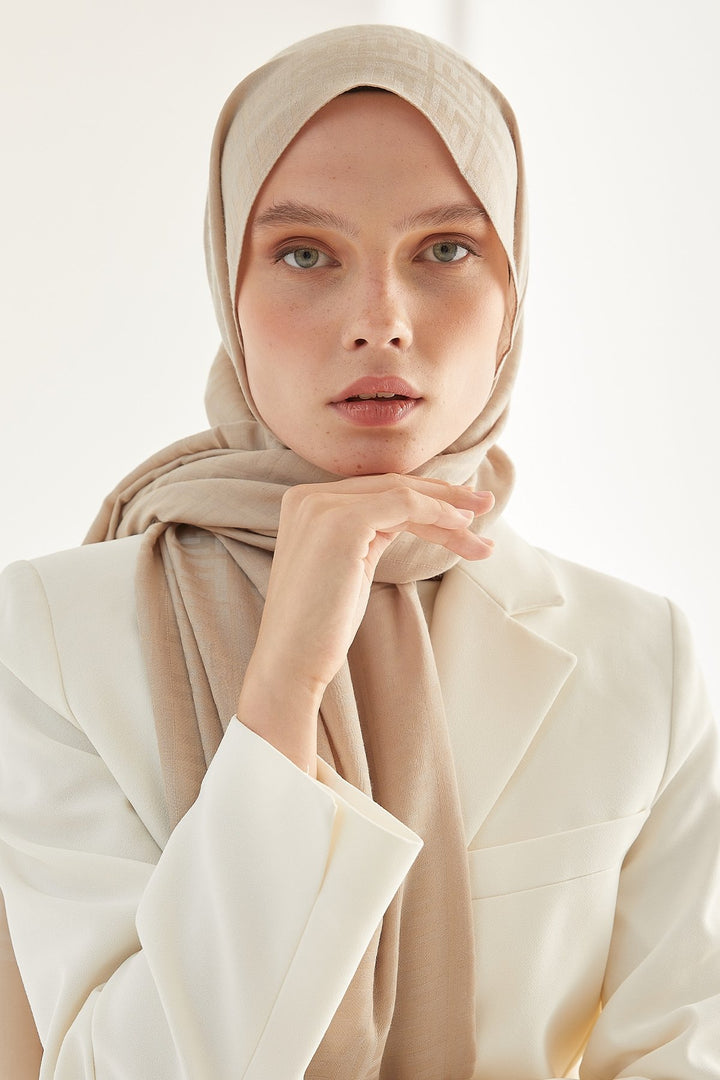 MDS Women Handwoven Jacquard Cotton Scarf - Beige - Aalst