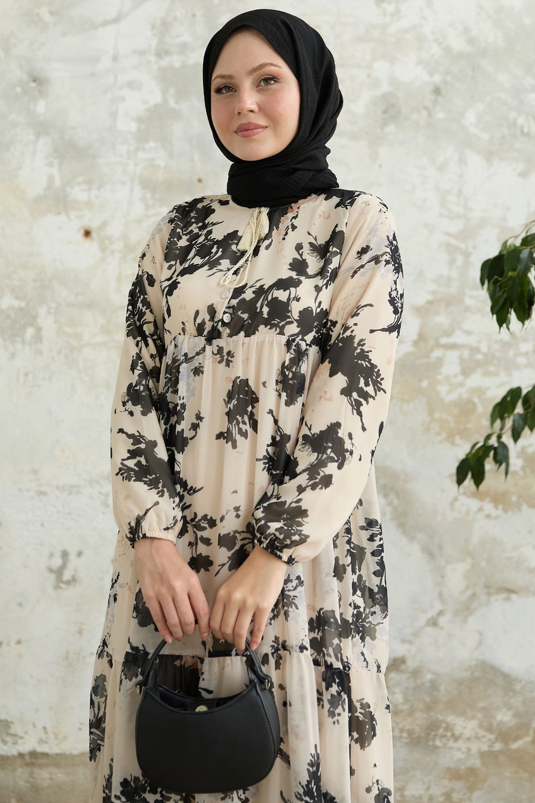 MDS Women Leaf Pattern Front Tasseled Ecru Chiffon Dress - Ancona
