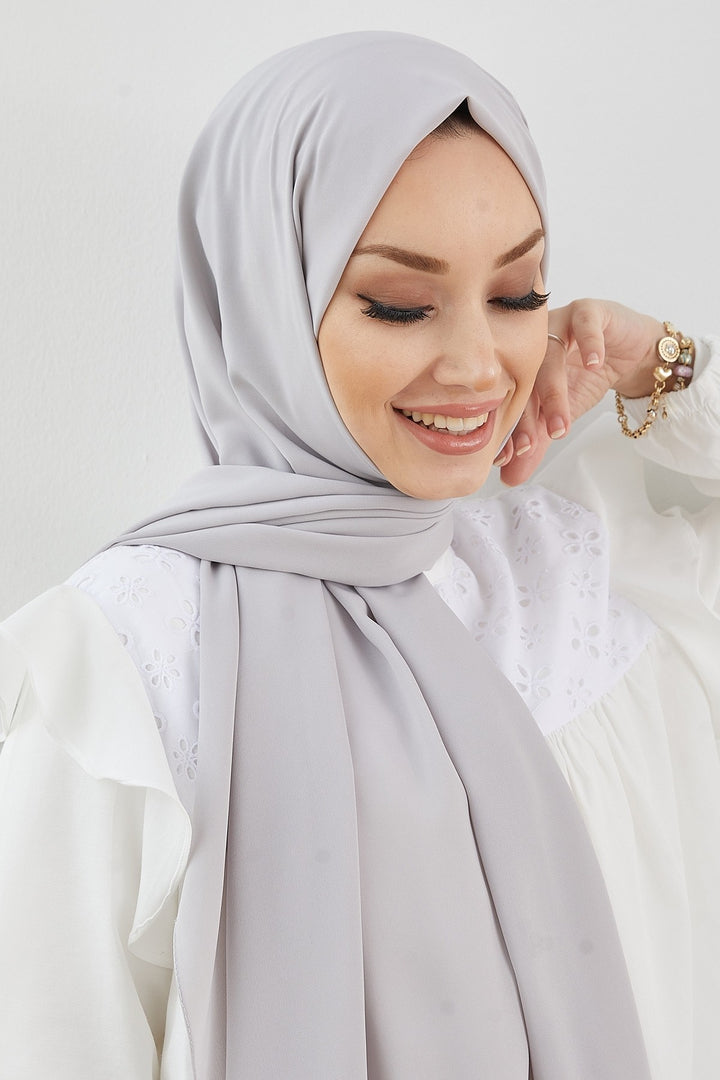 MDS Women Medina Silk Shawl - Gray - Câmara de Lobos