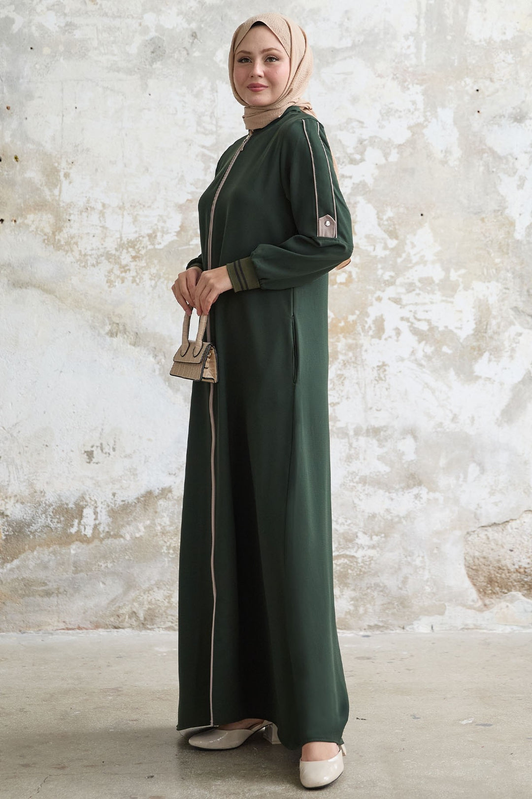 MDS Women Half-Collared Ribbed Khaki Abaya - Wokingham