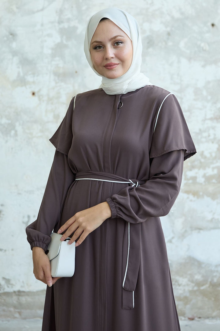 MDS Women Sleeveless Detailed Brown Abaya - Hacienda Heights