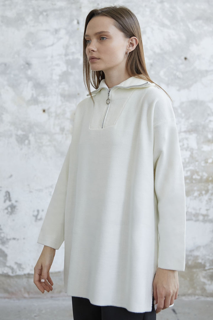 MDS Women Remy Zippered Sweater - White - Juárez