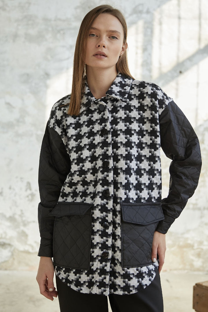 MDS Women Herringbone Pattern Quilted Jacket - Black - Chalco