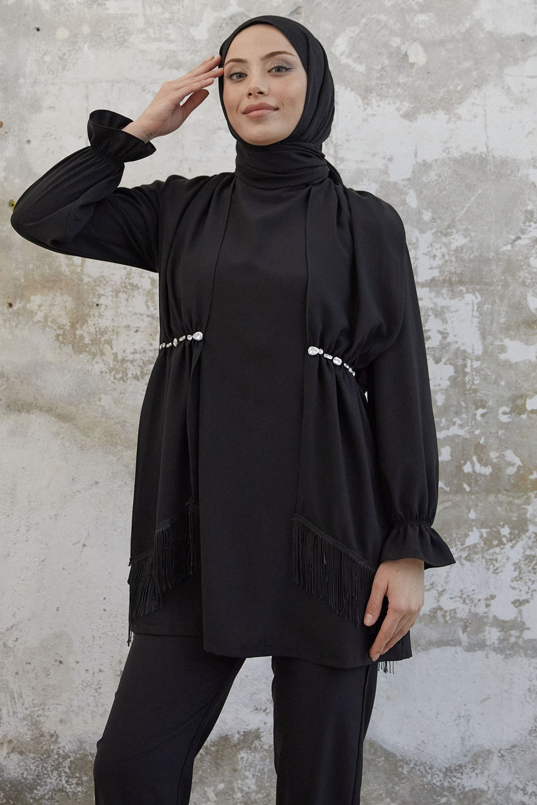 MDS Women Tassel Detail Stone Crepe Set - Black - Uman
