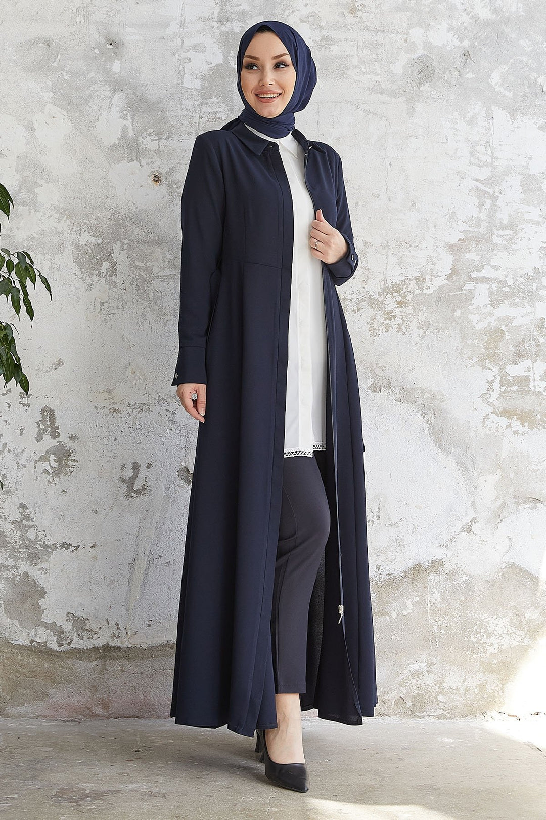 MDS Women Emery Belted Shirt Collar Abaya - Navy - King’s Lynn