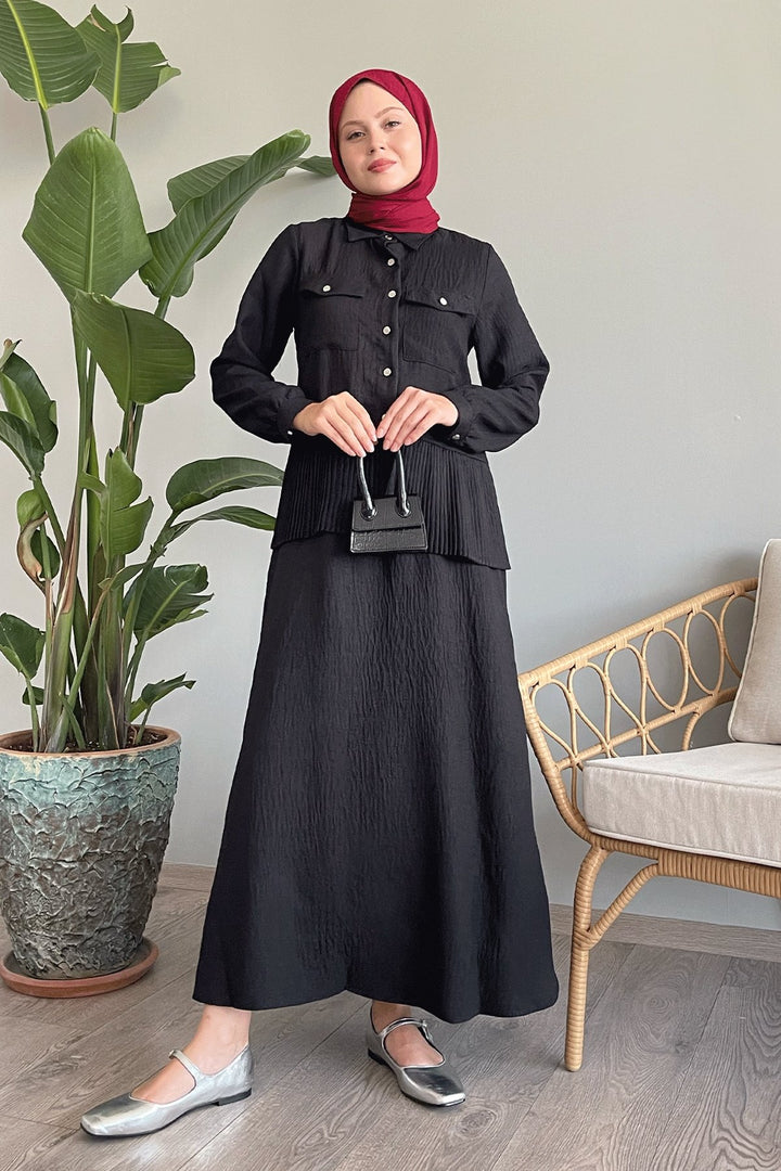 MDS Women Black Linen Suit with Pleated Skirt - Gladbeck