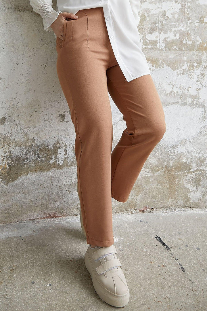 MDS Women High Waist Belted Double Fabric Pants - Camel - Nîmes