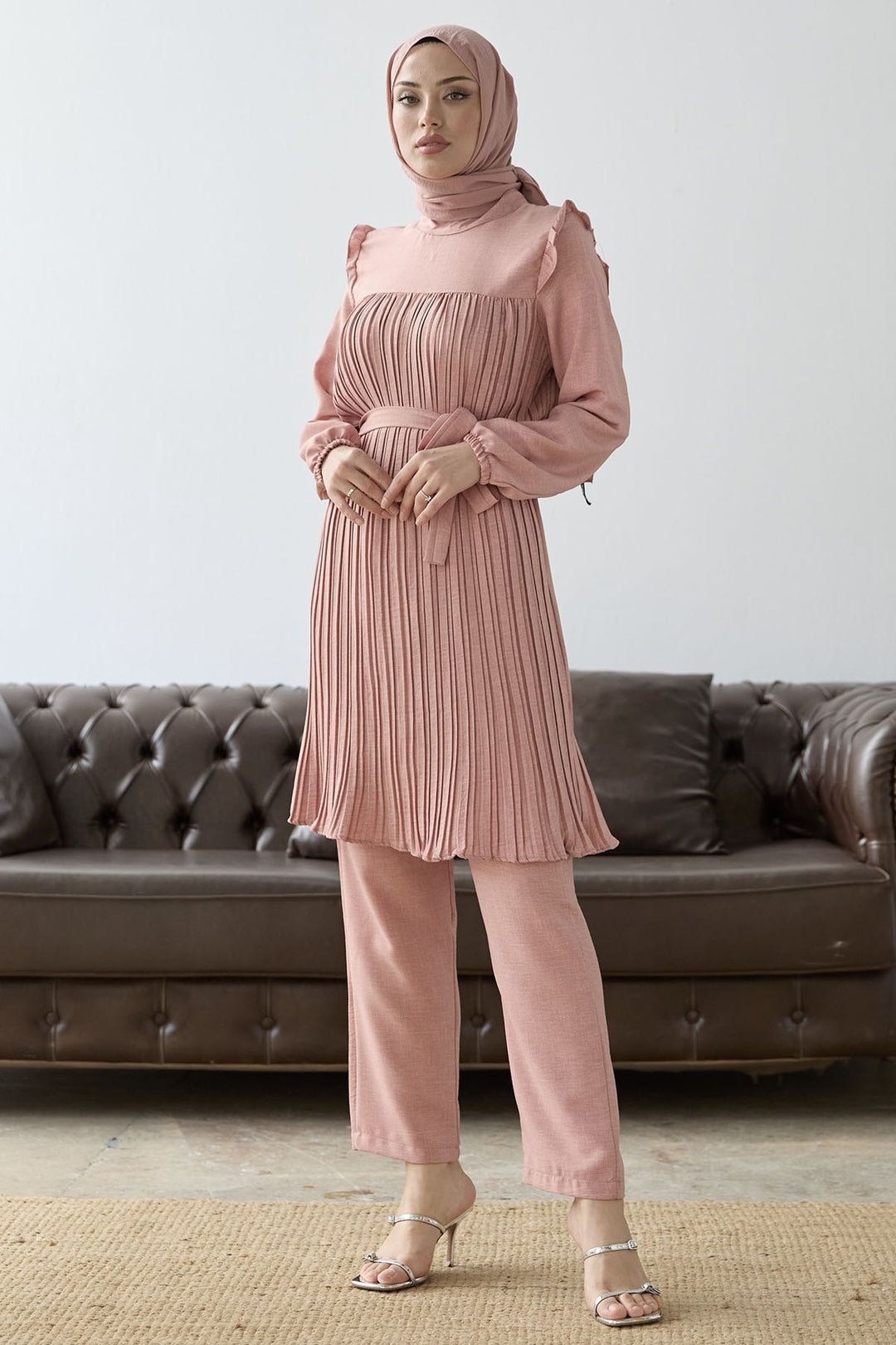 MDS Women Front Pleated Ruffle Detail Set - Powder - Puyallup
