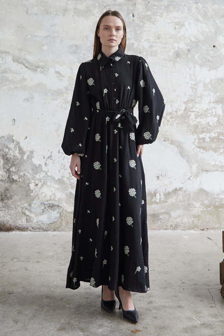 MDS Women Floral Embroidered Linen Dress - Black - Zürich