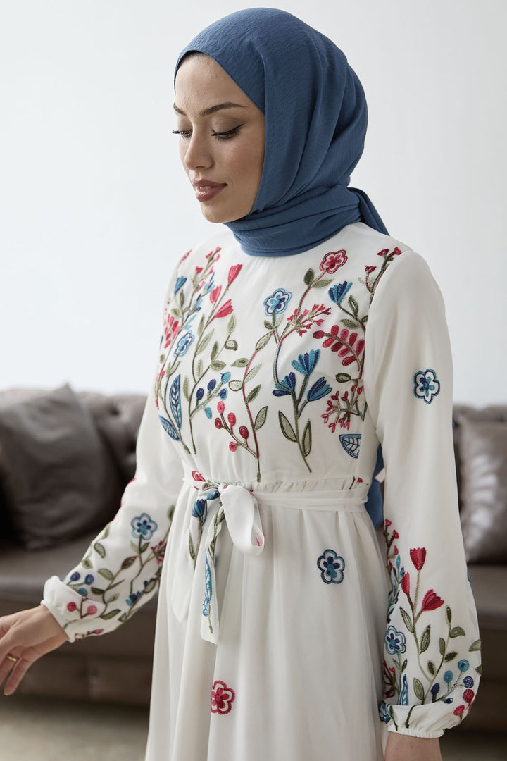 MDS Women Mixed Flower Embroidered Chiffon Dress - White - Bradford