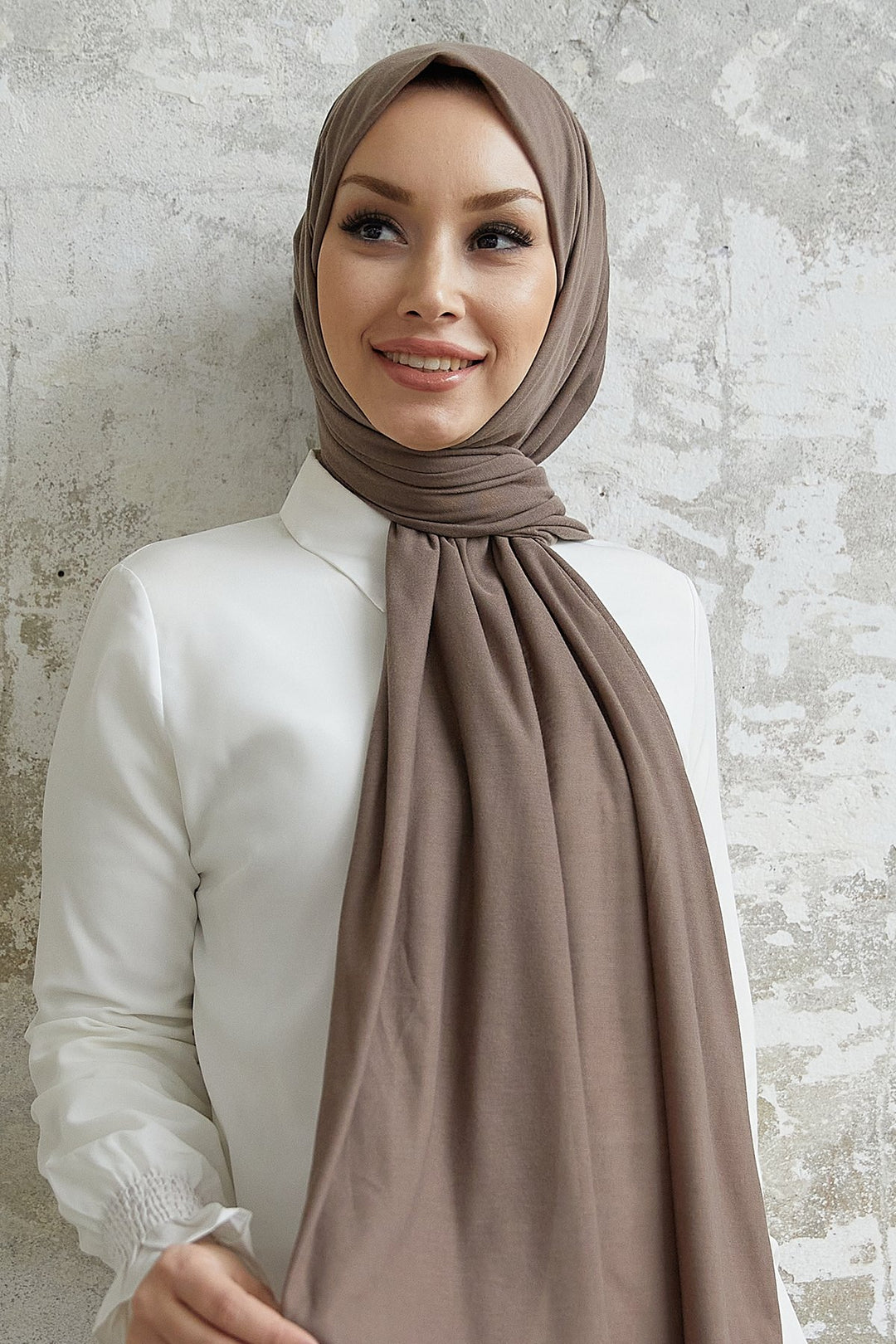 MDS Women Liny Crochet Shawl - Cold Coffee - Havant