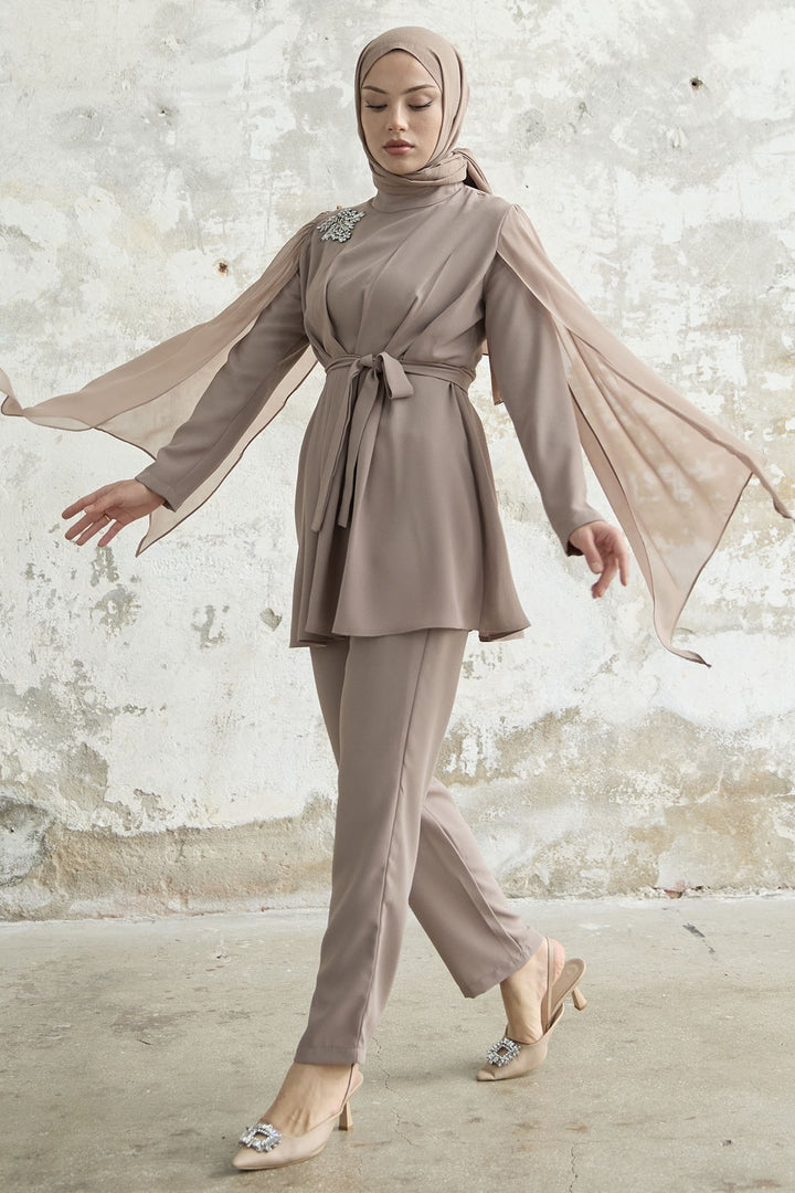 MDS Women Stone-Accented Tulle Crepe Set - Beige - Lleida