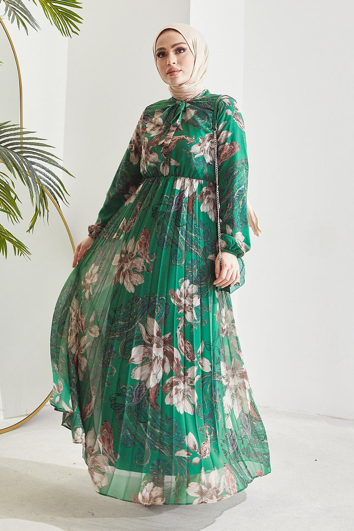 MDS Women Serena Flower Pattern Pleated Chiffon Dress - Emerald Green - Palencia