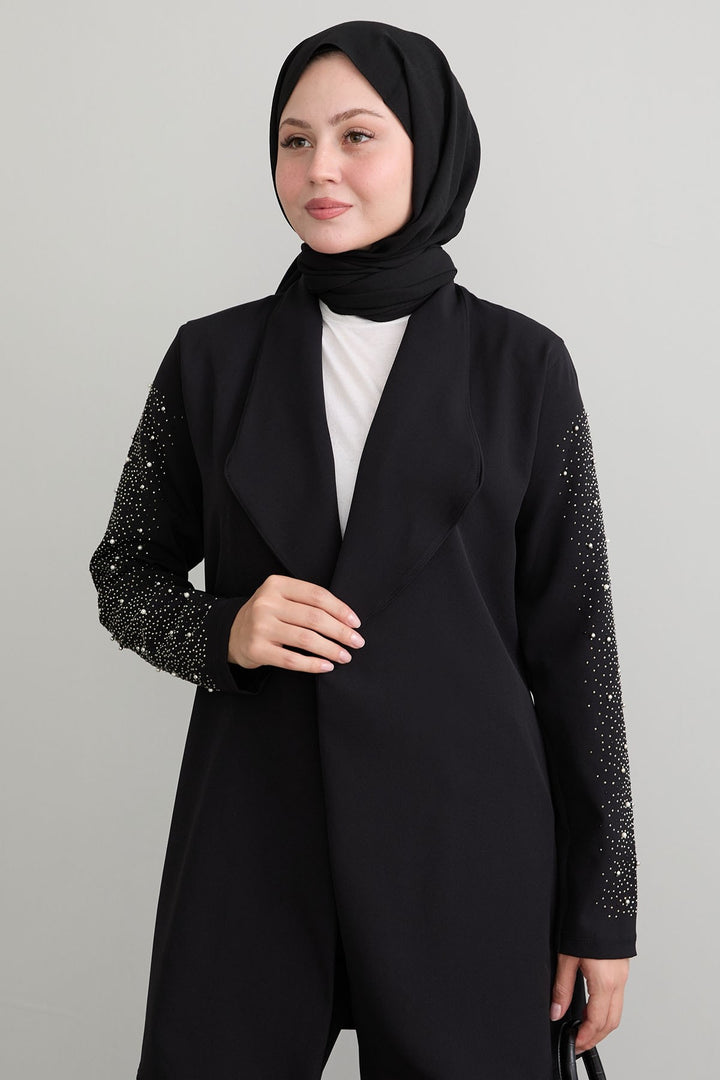 MDS Women Jacketed Pearl Detail Black Suit - Nürtingen