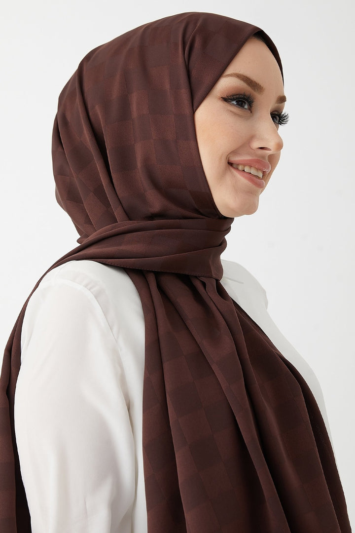 MDS Women Maura Lady Patterned Silky Jacquard Shawl - Bitter Coffee - Bridlington