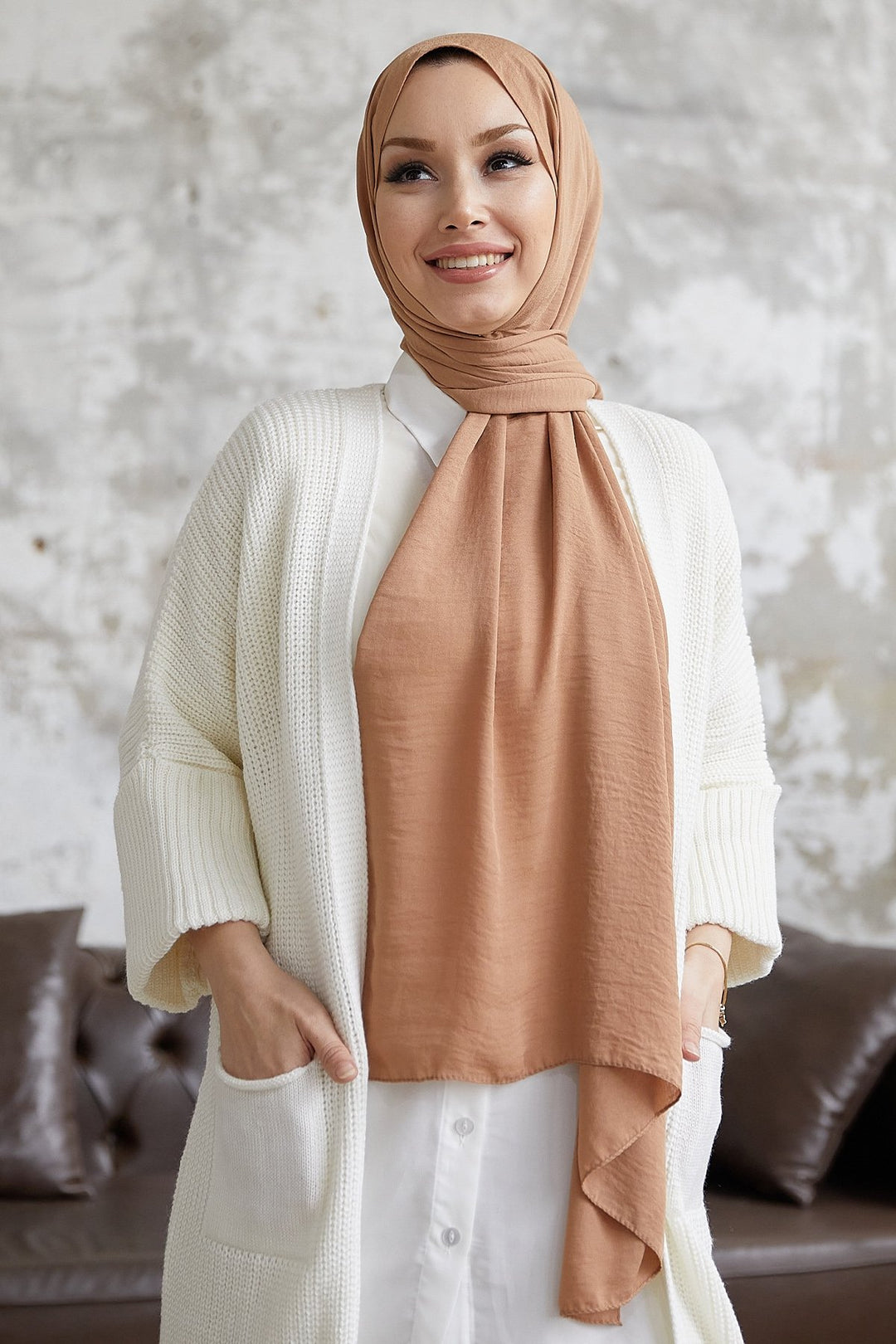 MDS Women Riva Jazz Shawl - Caramel - South Shields