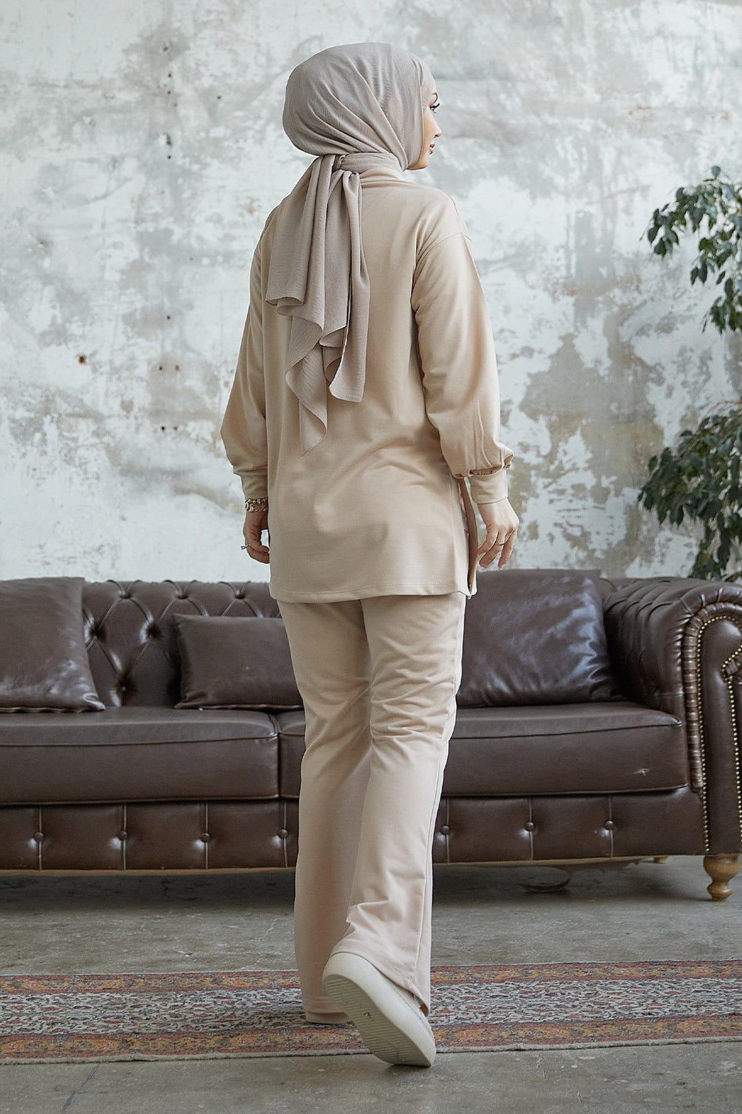 MDS Women Miora Spanish Hem Two-Piece Set - Beige - Conway