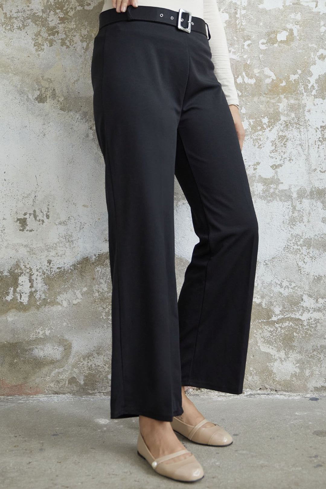 MDS Women Belted Ruffle Detail Scuba Crepe Pants - Black - Santiago Tuxtla