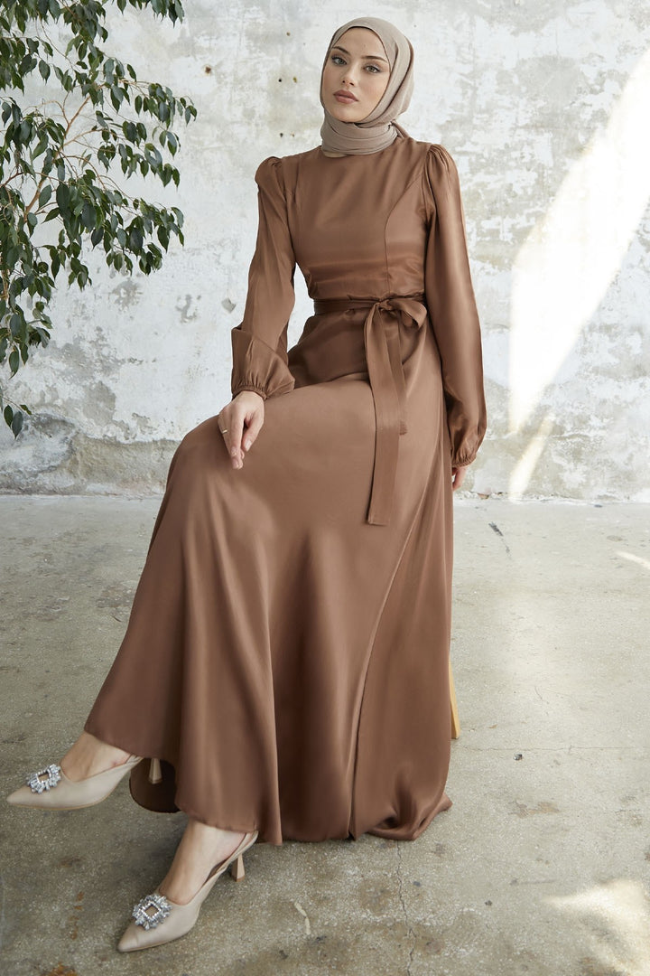MDS Women Belted Balloon Sleeve Satin Dress - Camel - Worms